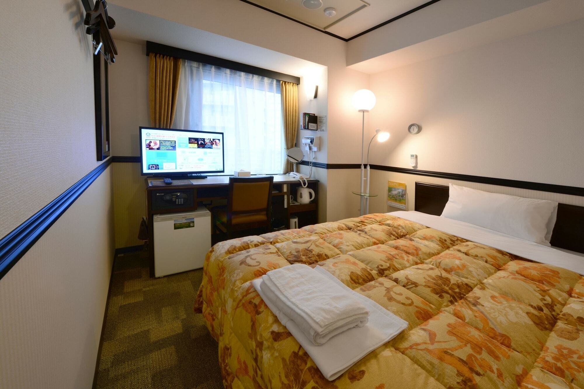 Toyoko Inn Izumo-Shi Ekimae Exterior photo